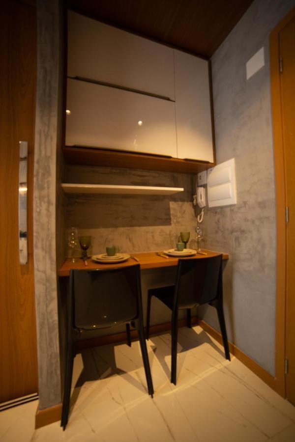 Lindo Flat No Farol Da Barra Apartment Salvador Bagian luar foto