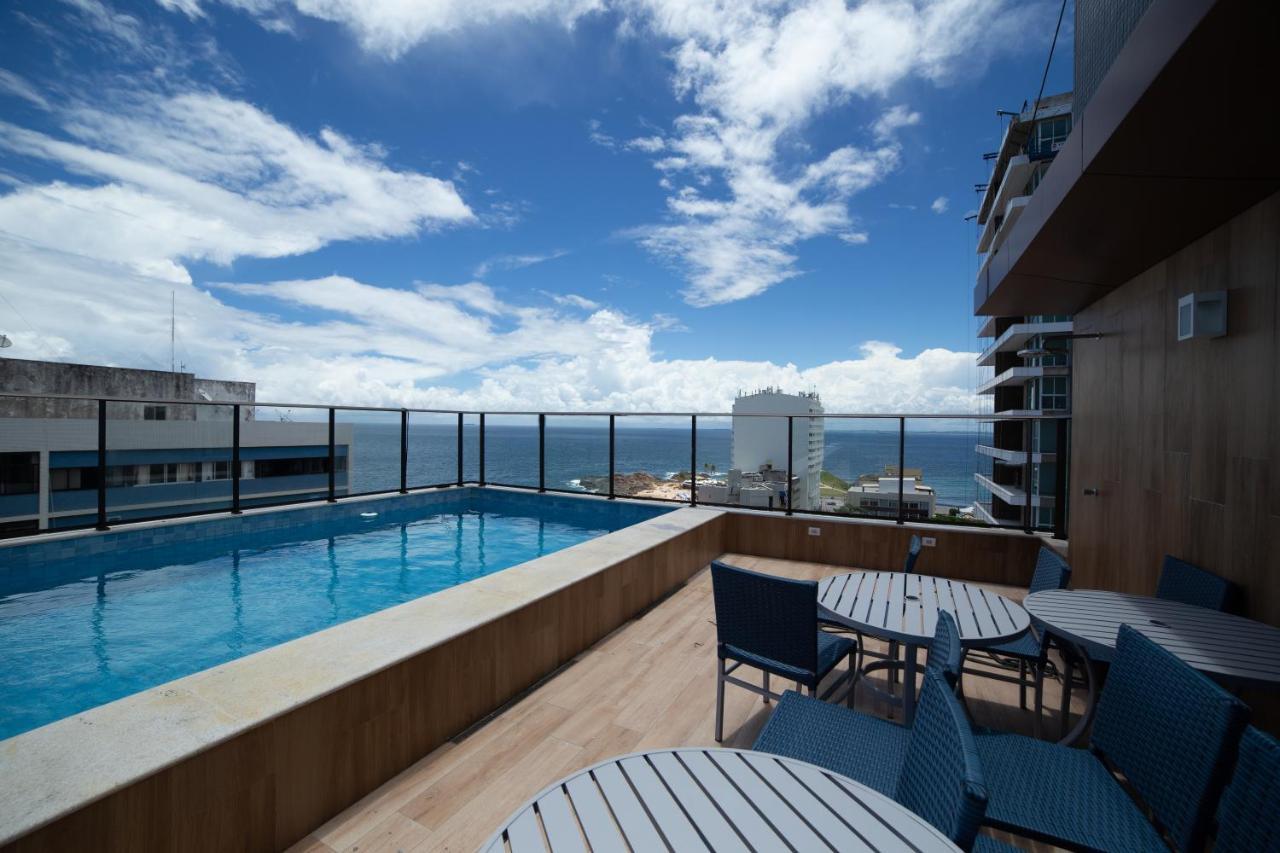 Lindo Flat No Farol Da Barra Apartment Salvador Bagian luar foto